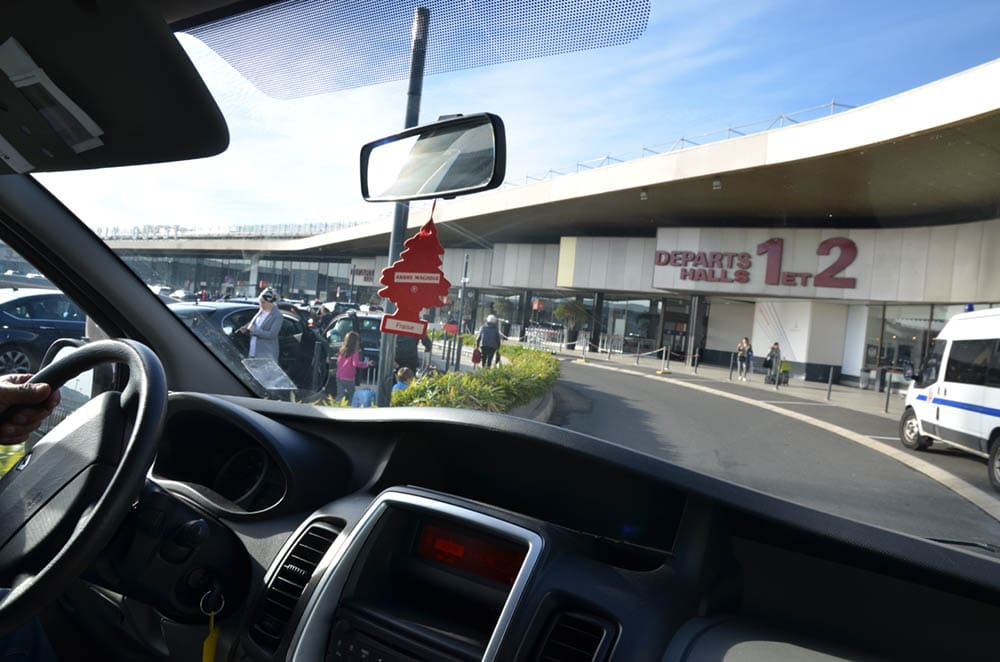 Discount Parc, arrivée à Orly dans la navette