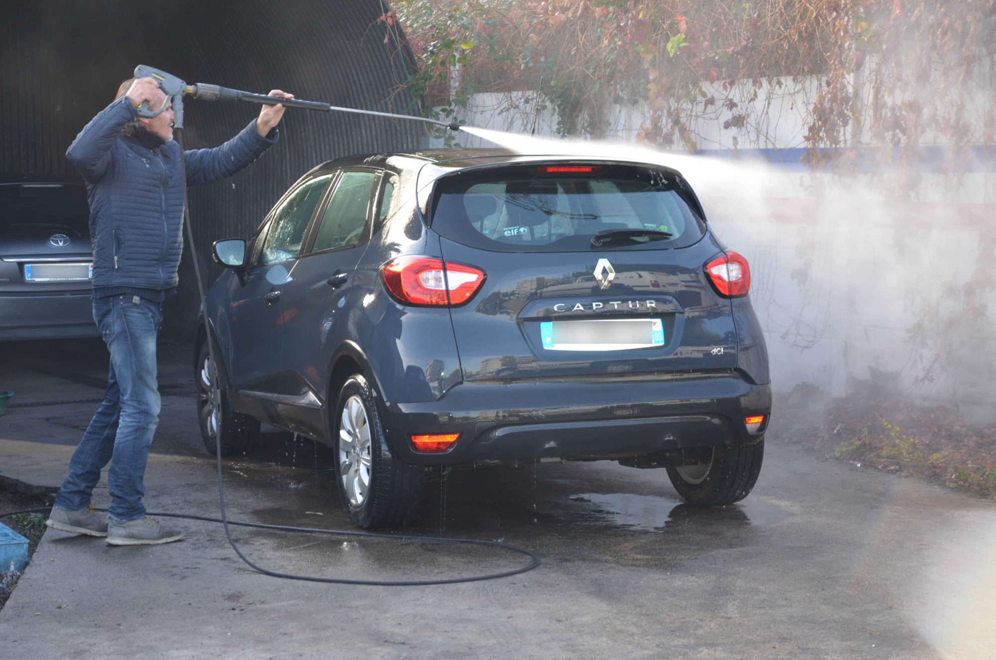 Lavage véhicule au parking Orly, Discount Parc