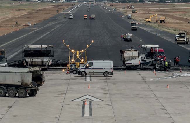 Travaux piste 3 aéroport d'Orly, Discount Parc (crédit photo ADP)